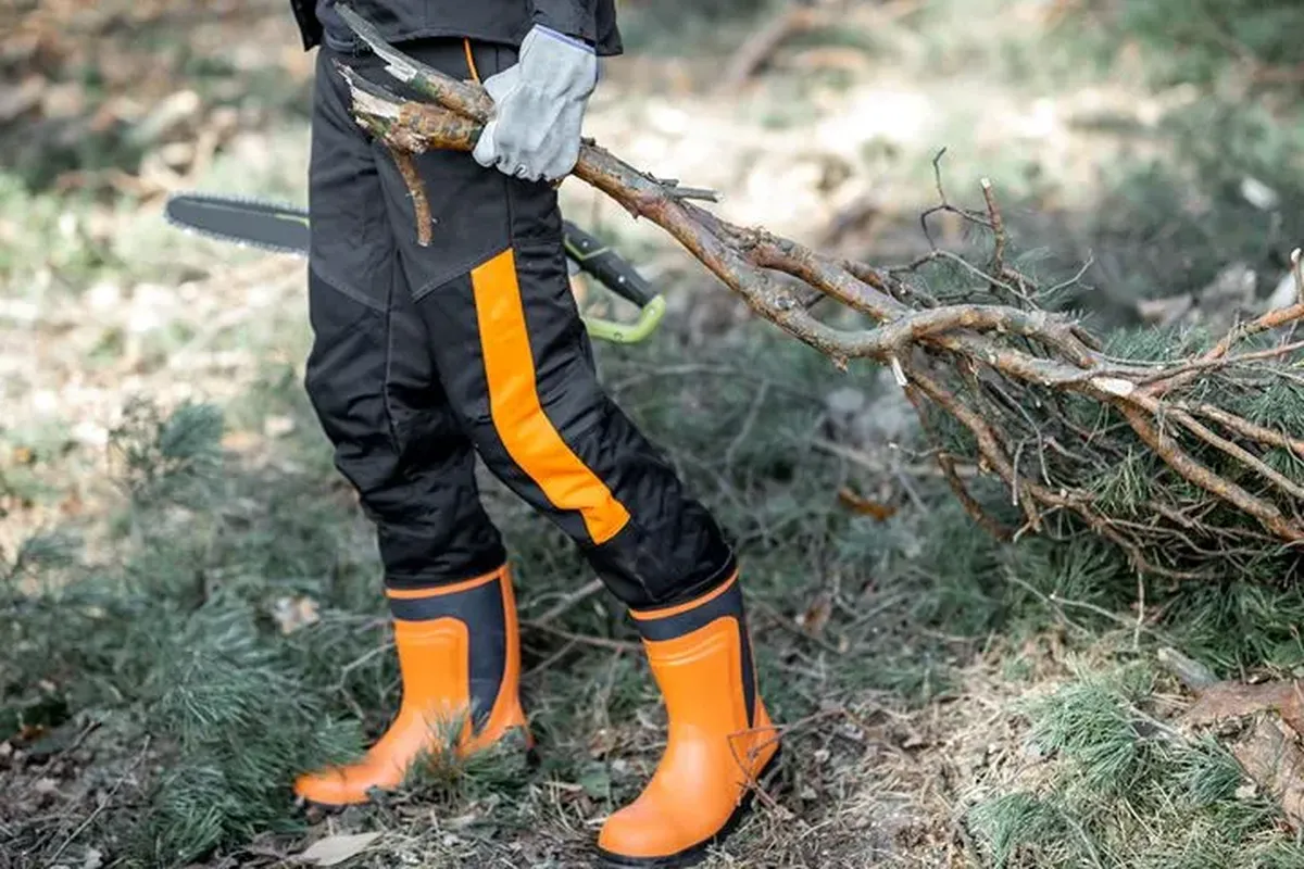 Chainsaw PPE Ireland